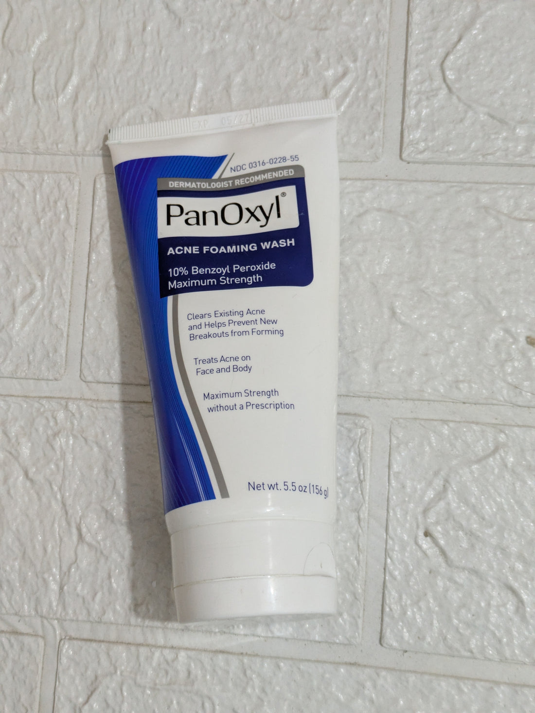 Panoxy, Acne foaming wash Benzoy Peroxide. 156g