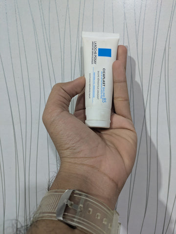 La Roche Posay Cicaplast Baume B5 soothing repairing balm.