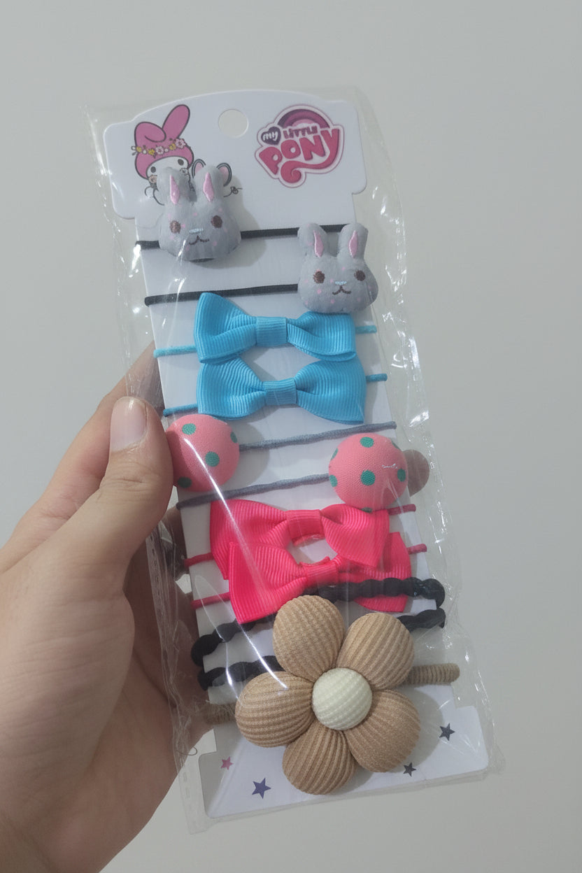 Character rubber ponny.