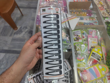 Simple black tiktak pins