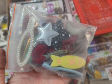 Mix fancy pins (different designs)