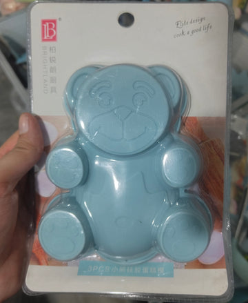 Teddy bear shape mold