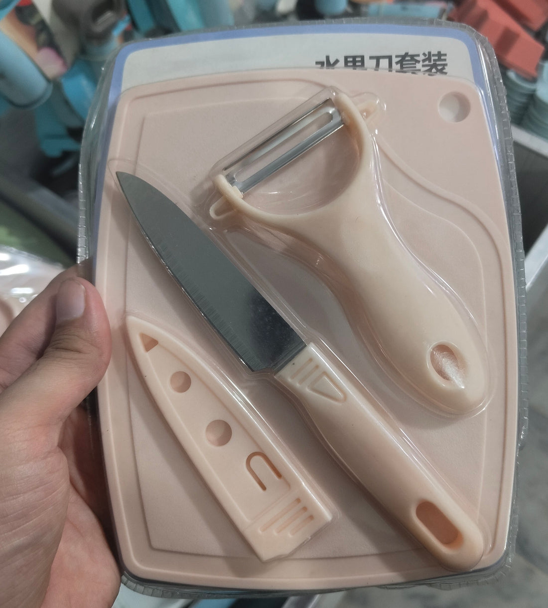 Fruit cutter and knife set