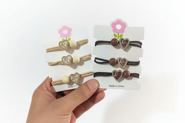 Pack of 2 heart shaped ponnys